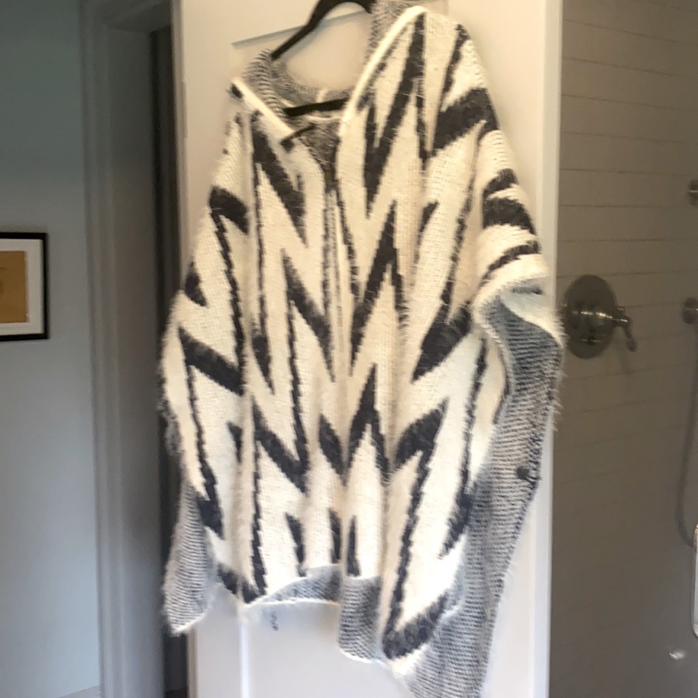 Never worn poncho !!